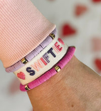Swiftie Bracelet | Kids Swiftie Bracelet | friendship bracelet | teen swiftie bracelet | eras tour | swifties - Your Best Elf